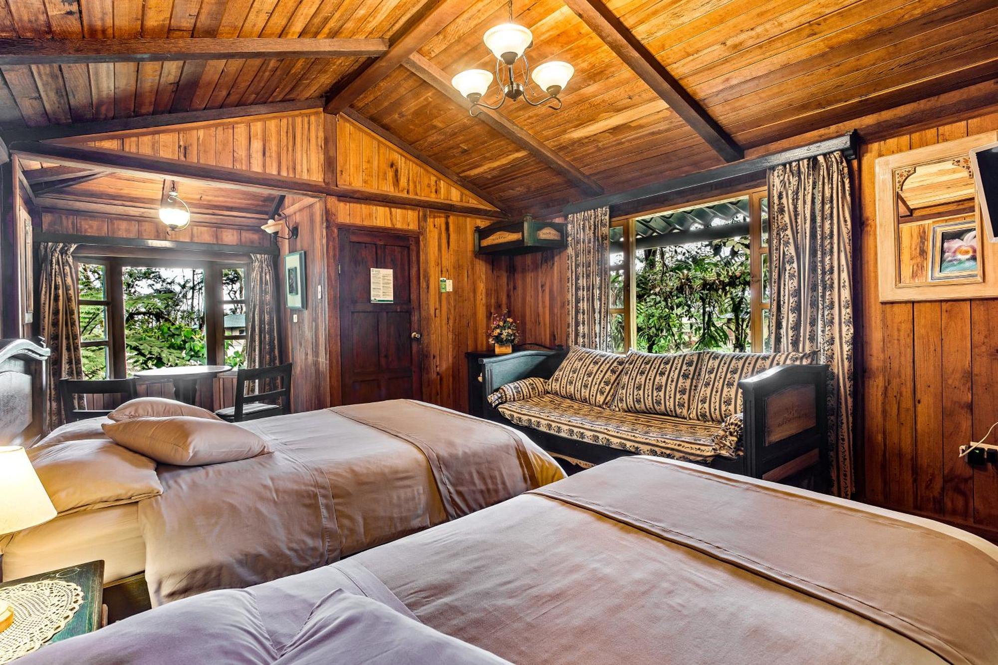 Sachatamia Lodge Миндо Екстериор снимка