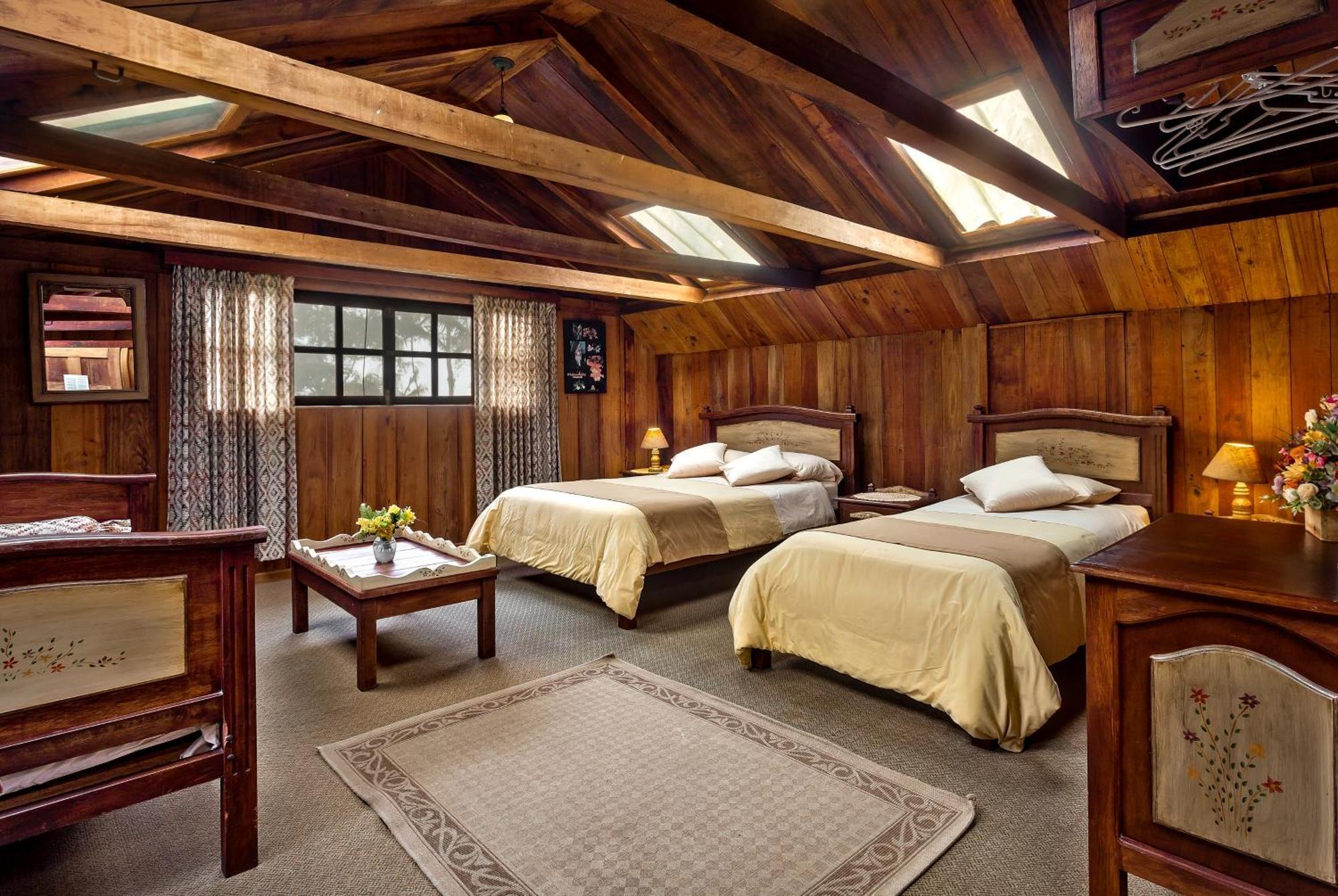 Sachatamia Lodge Миндо Екстериор снимка